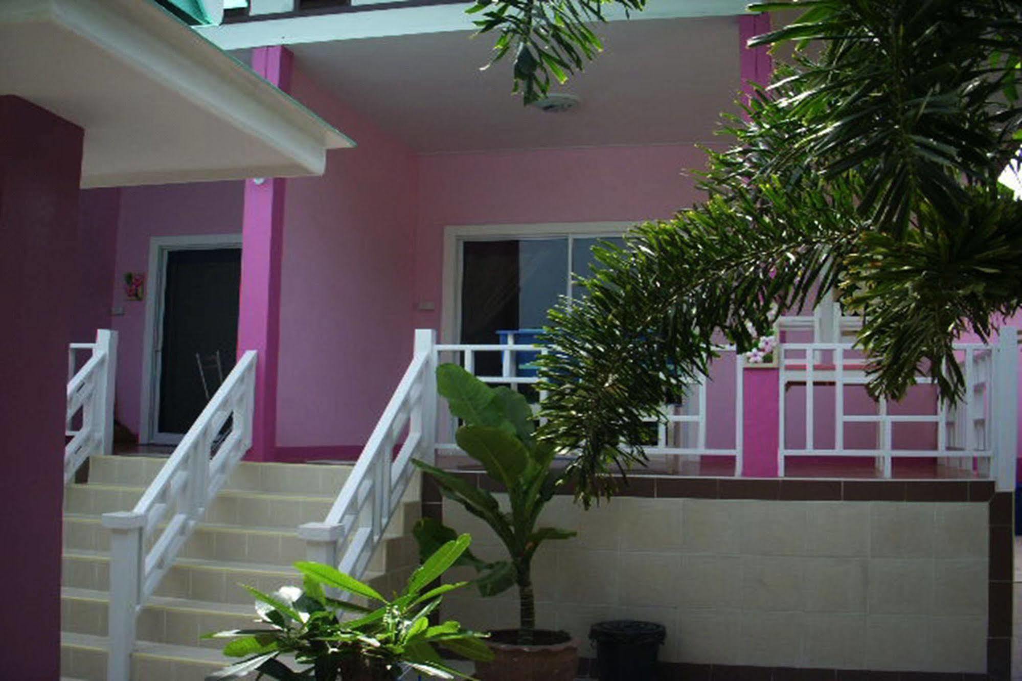 Baan Kaneang Koh Larn Exteriör bild