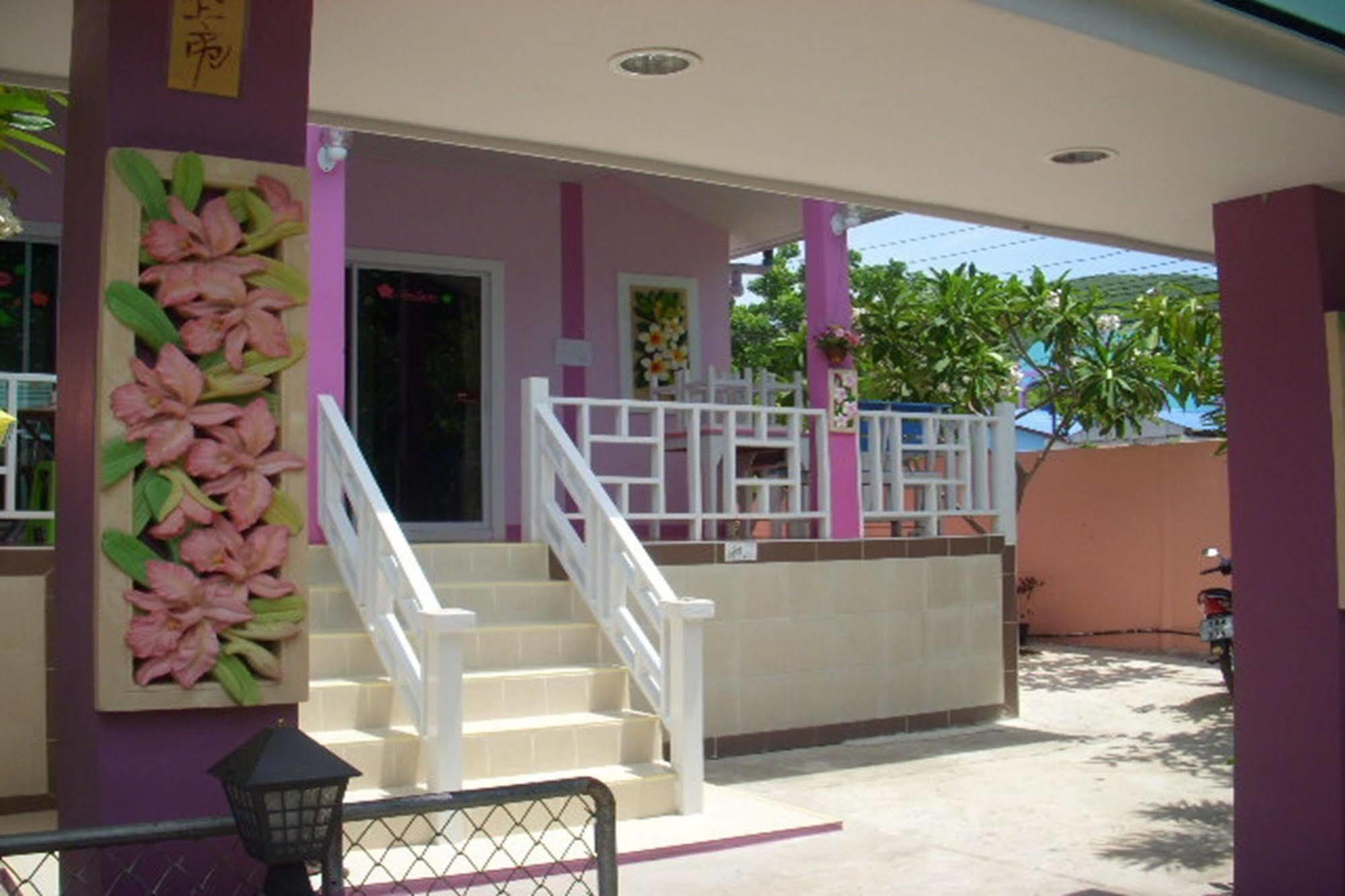 Baan Kaneang Koh Larn Exteriör bild